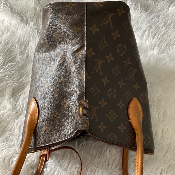 🌸 Louis Vuitton Monogram Lockit handbag 🌸 - Picture 11 of 14